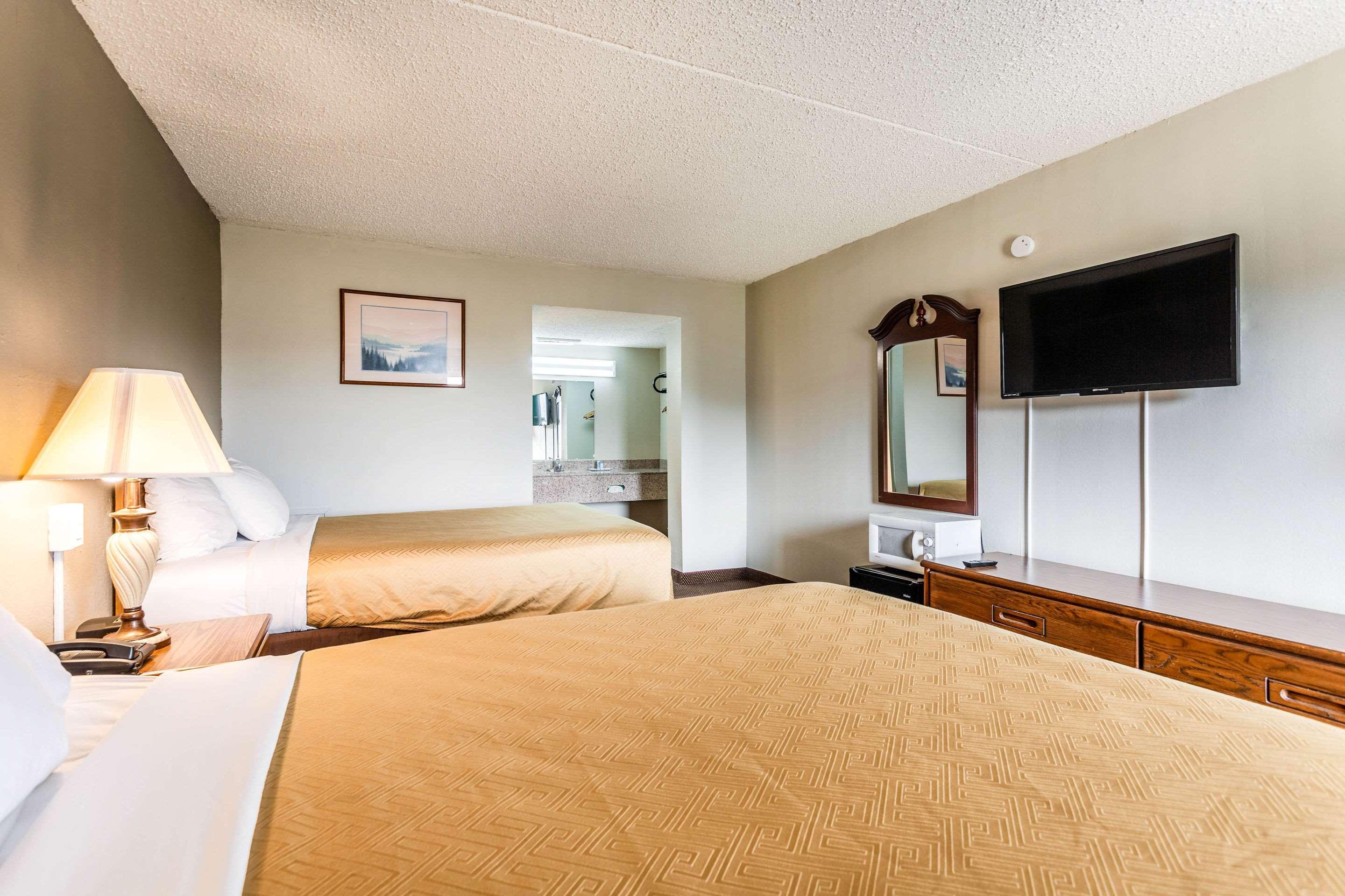Rodeway Inn Renfro Valley Mount Vernon Bagian luar foto