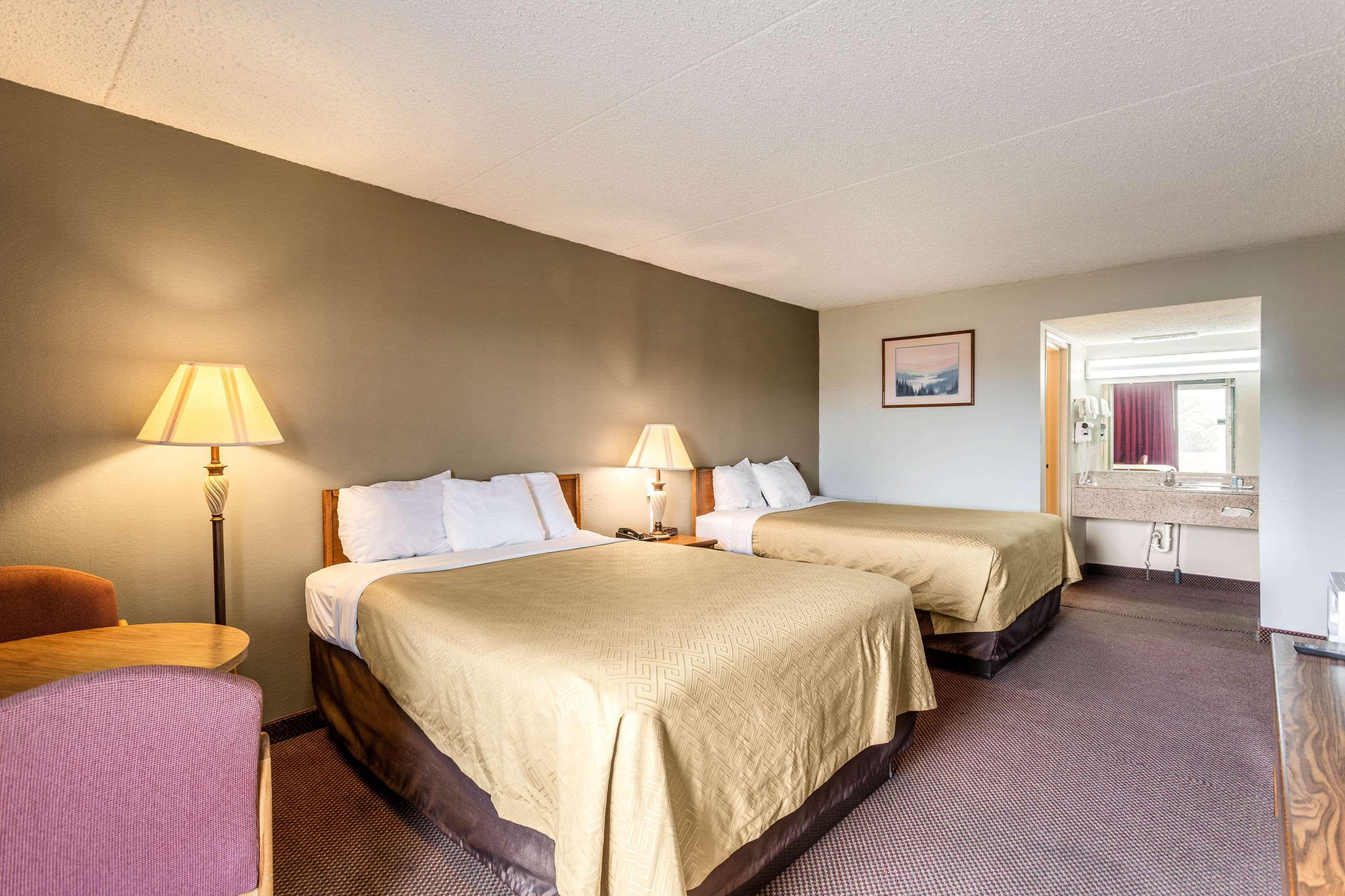 Rodeway Inn Renfro Valley Mount Vernon Bagian luar foto